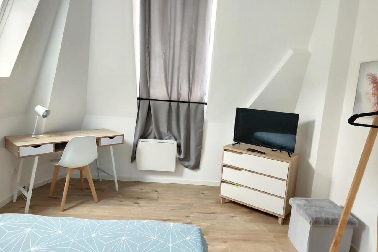 Grand Appart Duplex 6 Pers Gare Wifi Leilighet Saint-Quentin  Eksteriør bilde